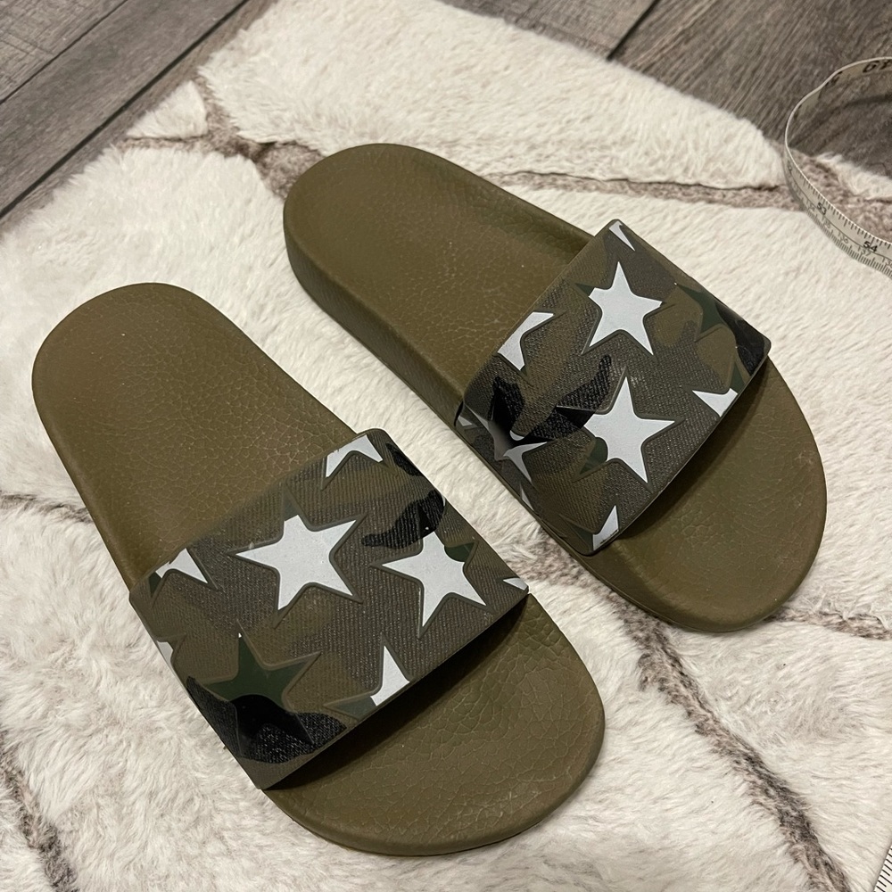 Valentino Garavani star camouflage slides size 37